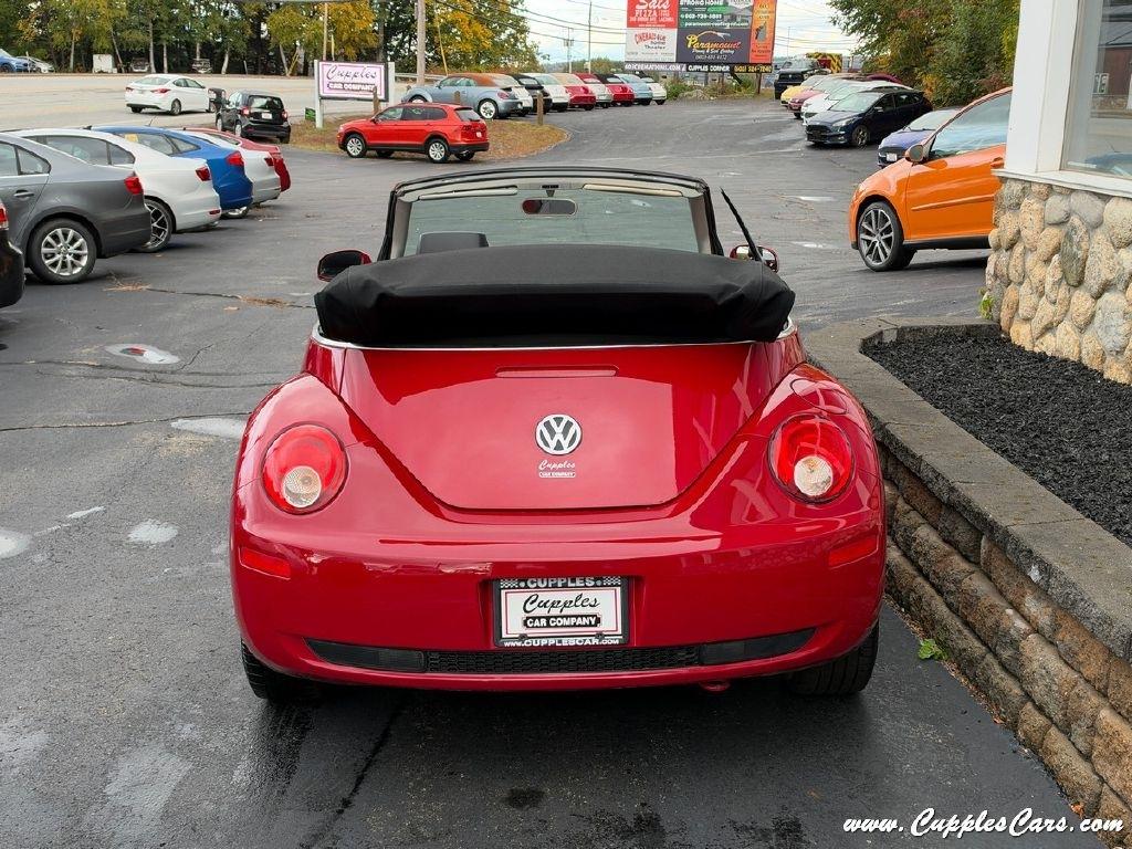 Volkswagen New Beetle  2008