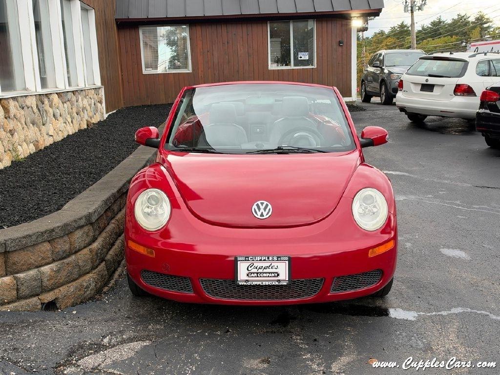 Volkswagen New Beetle  2008