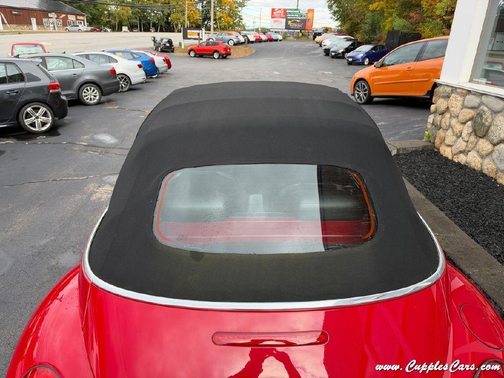 Volkswagen New Beetle  2008