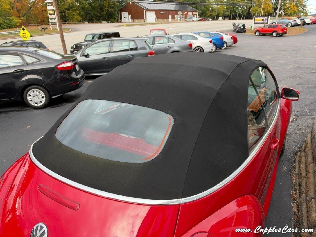 Volkswagen New Beetle  2008