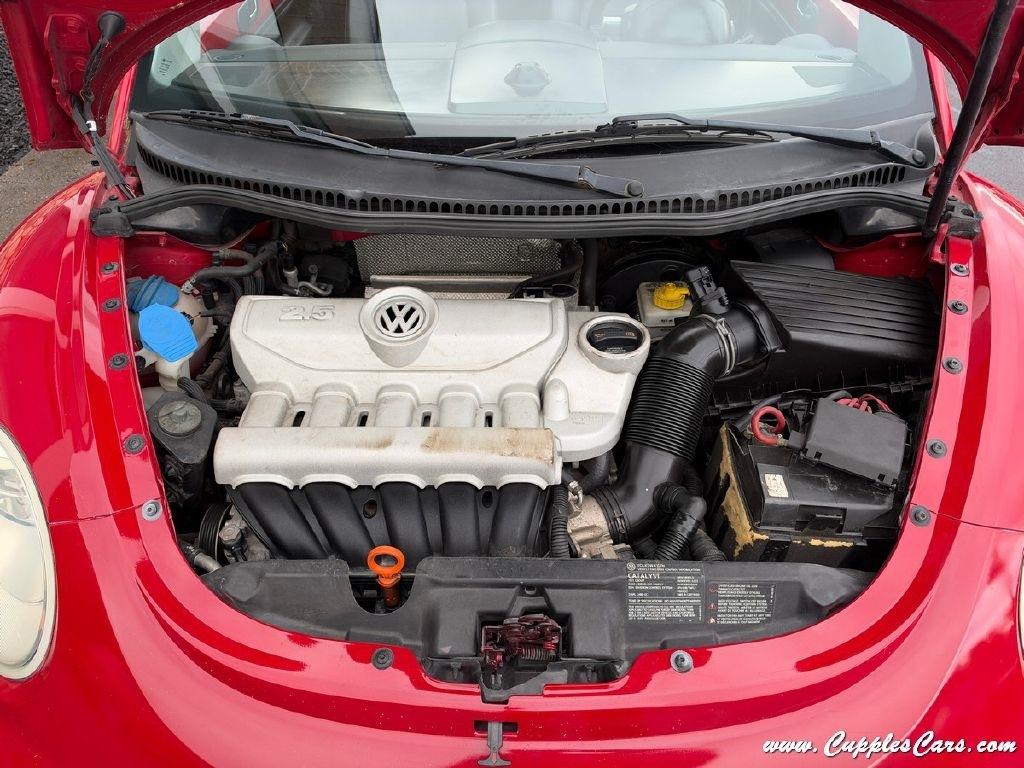 Volkswagen New Beetle  2008