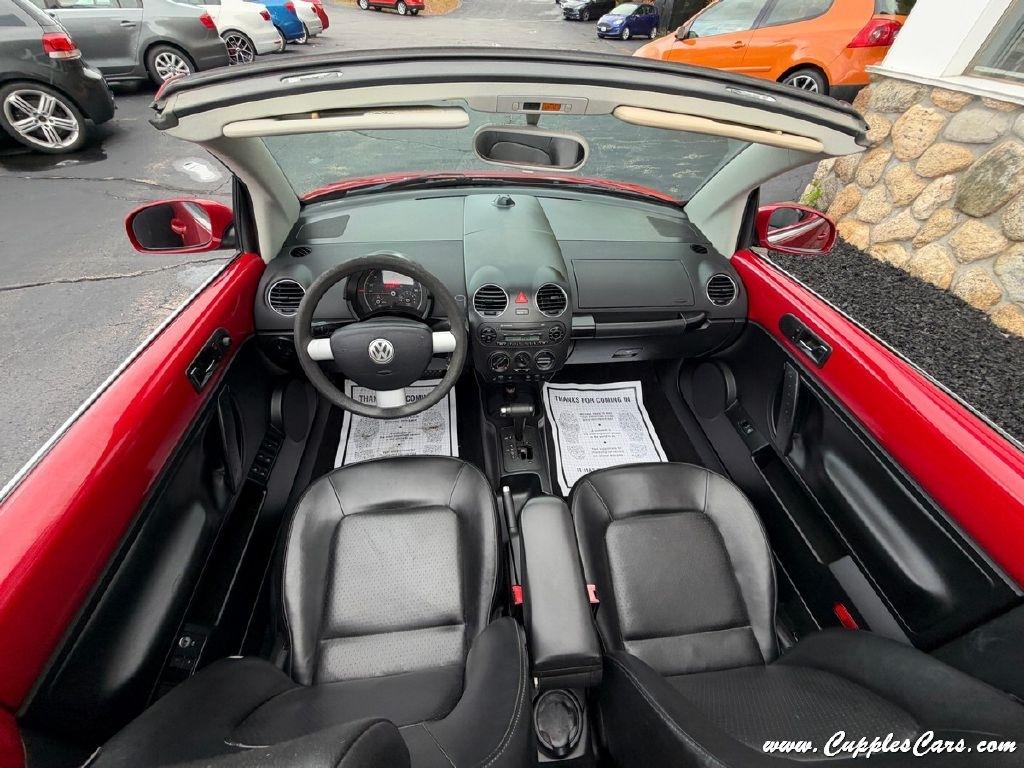 Volkswagen New Beetle  2008