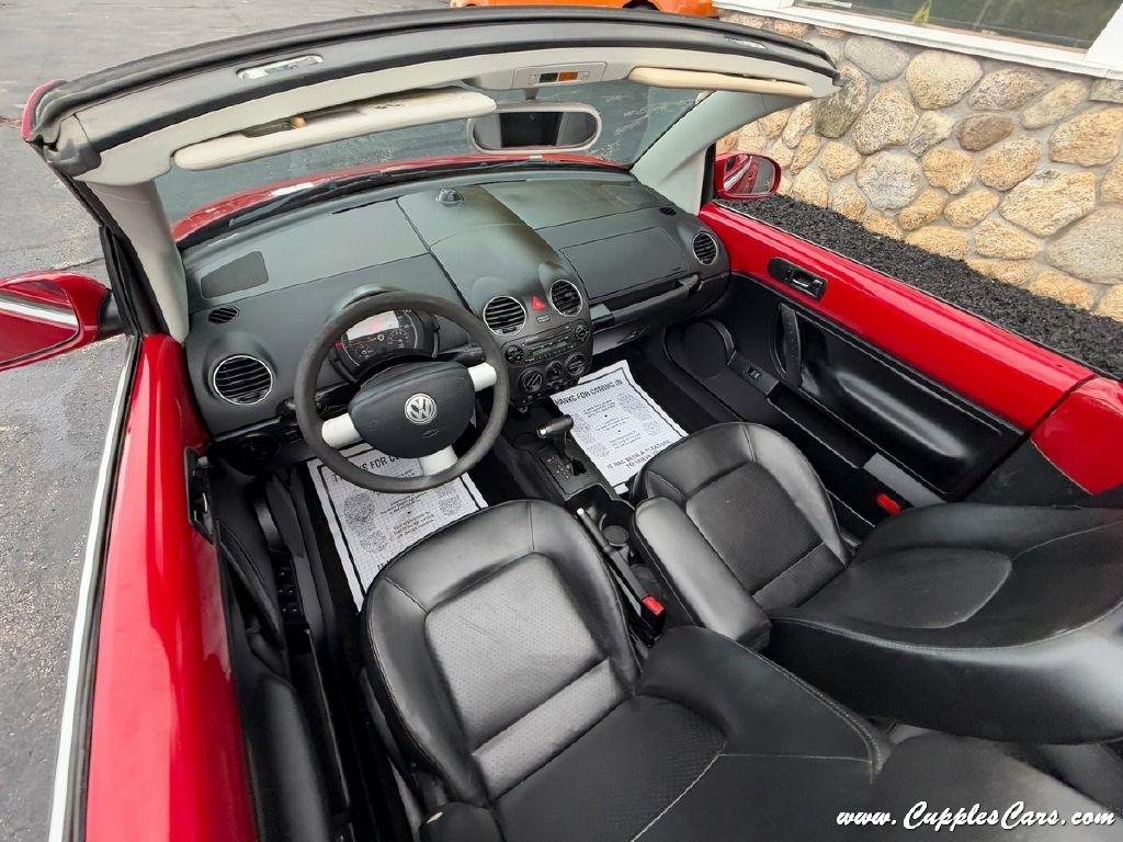 Volkswagen New Beetle  2008