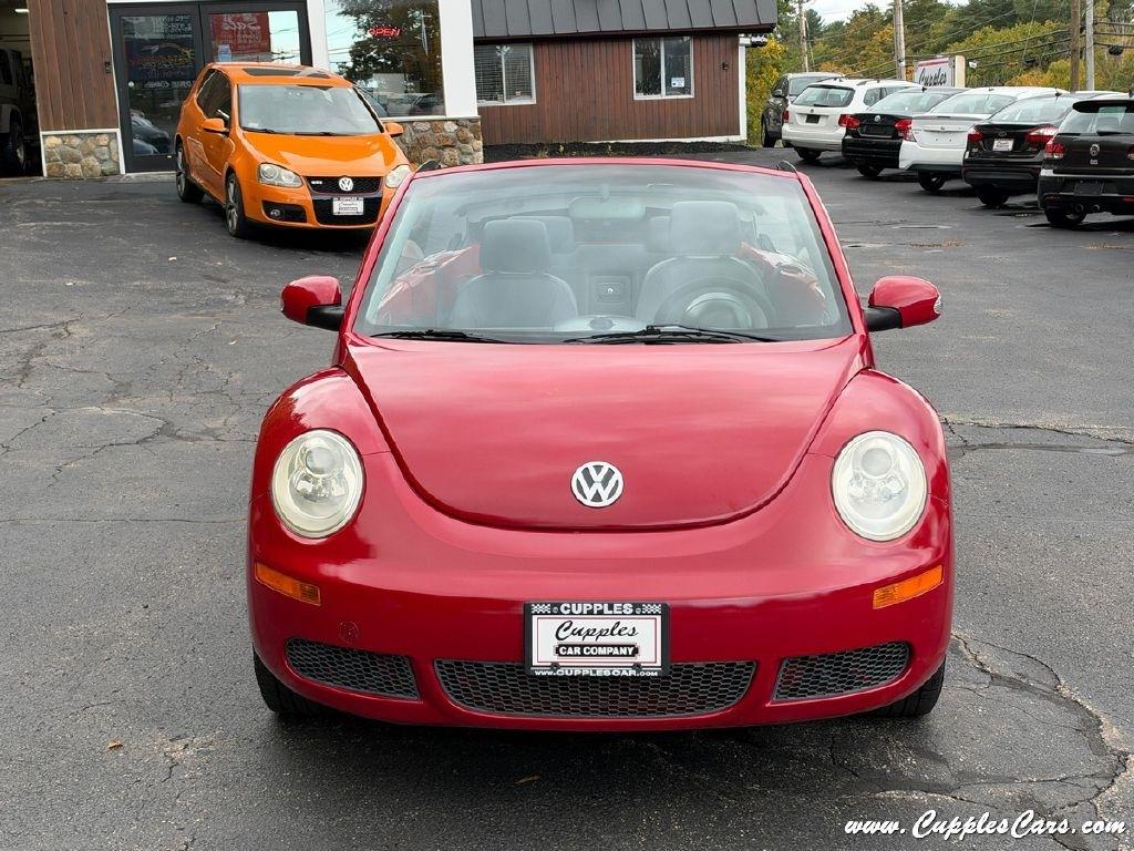 Volkswagen New Beetle  2008