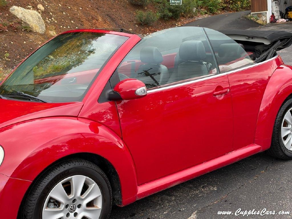Volkswagen New Beetle  2008