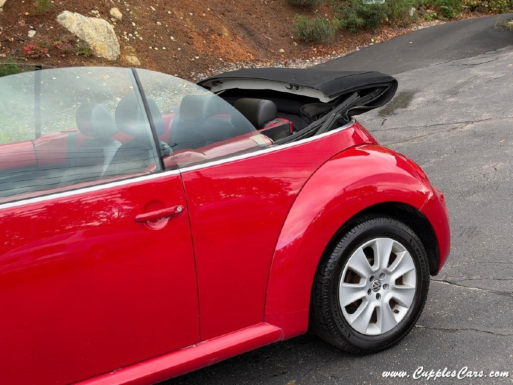 Volkswagen New Beetle  2008