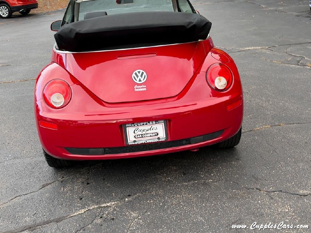 Volkswagen New Beetle  2008