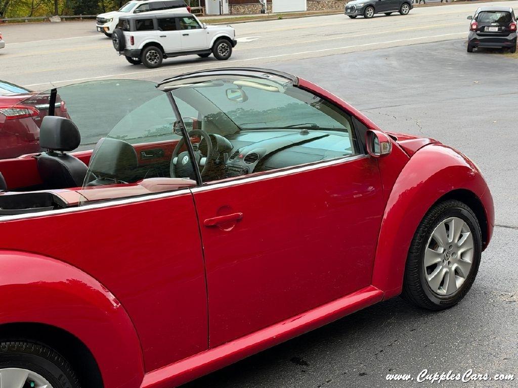 Volkswagen New Beetle  2008