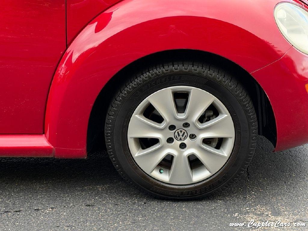 Volkswagen New Beetle  2008