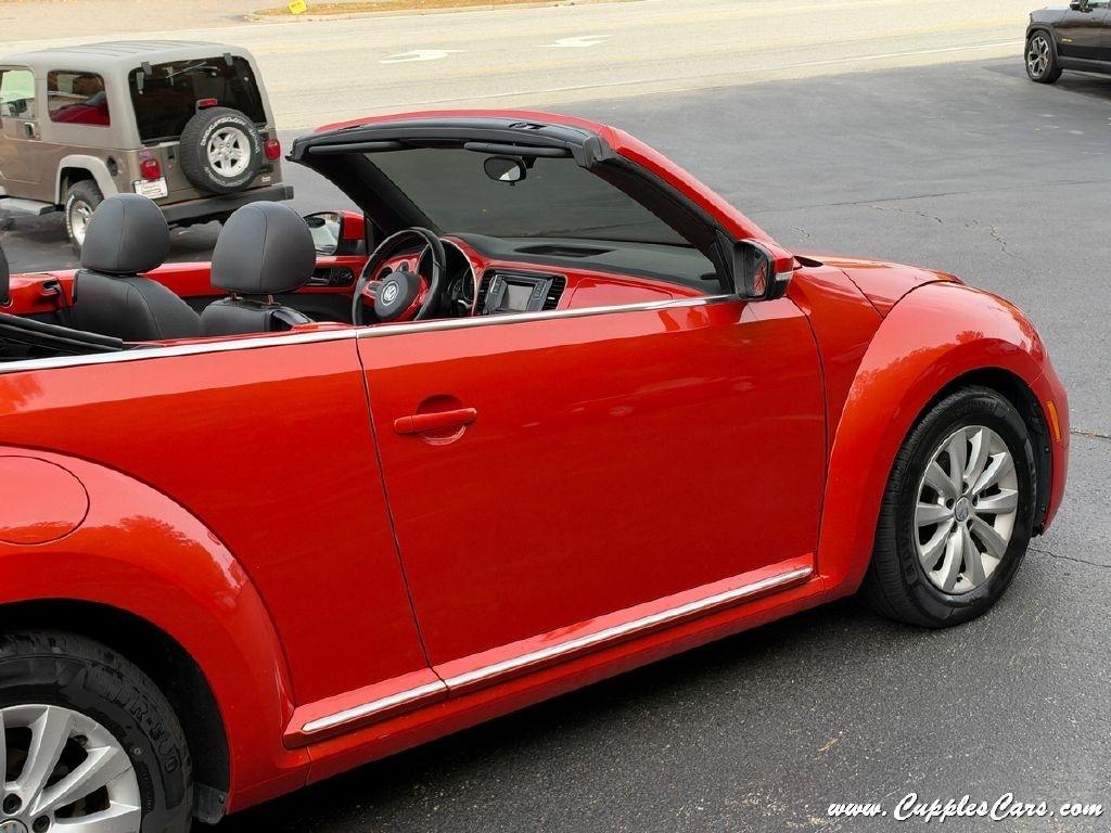 Volkswagen Beetle  2019