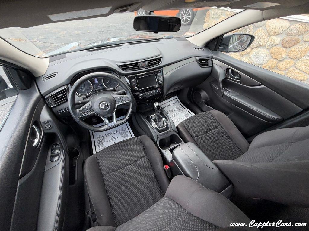 Nissan Rogue Sport  2019