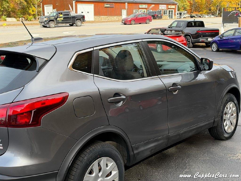 Nissan Rogue Sport  2019