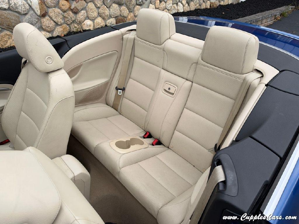 Volkswagen Eos  2012