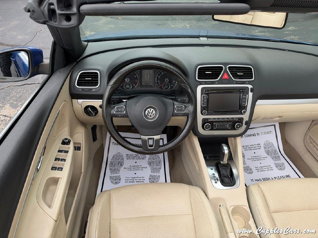 Volkswagen Eos  2012