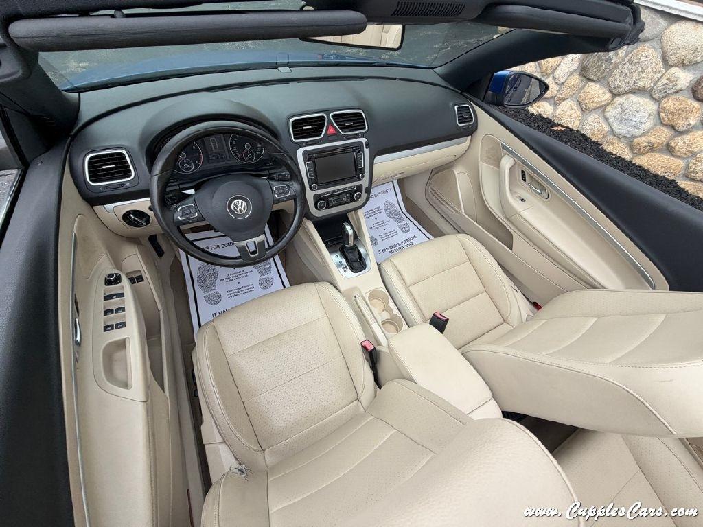 Volkswagen Eos  2012