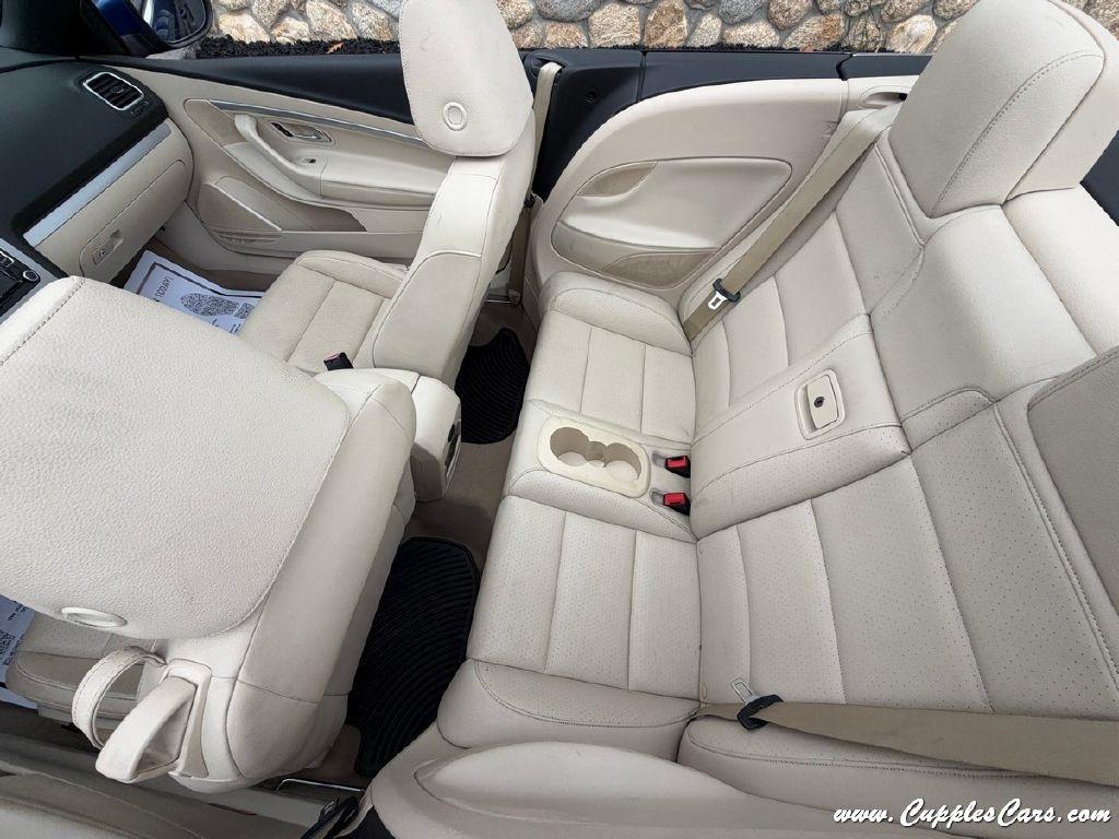 Volkswagen Eos  2012