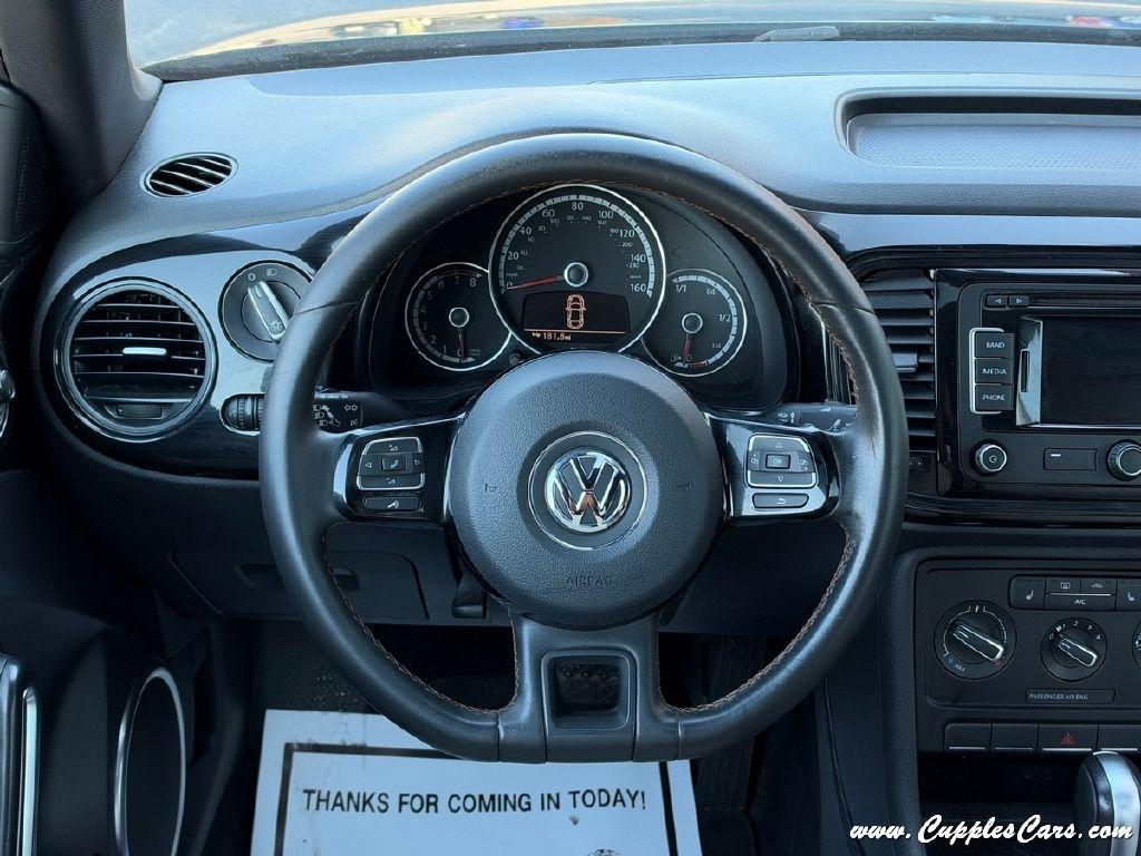 Volkswagen Beetle  2015