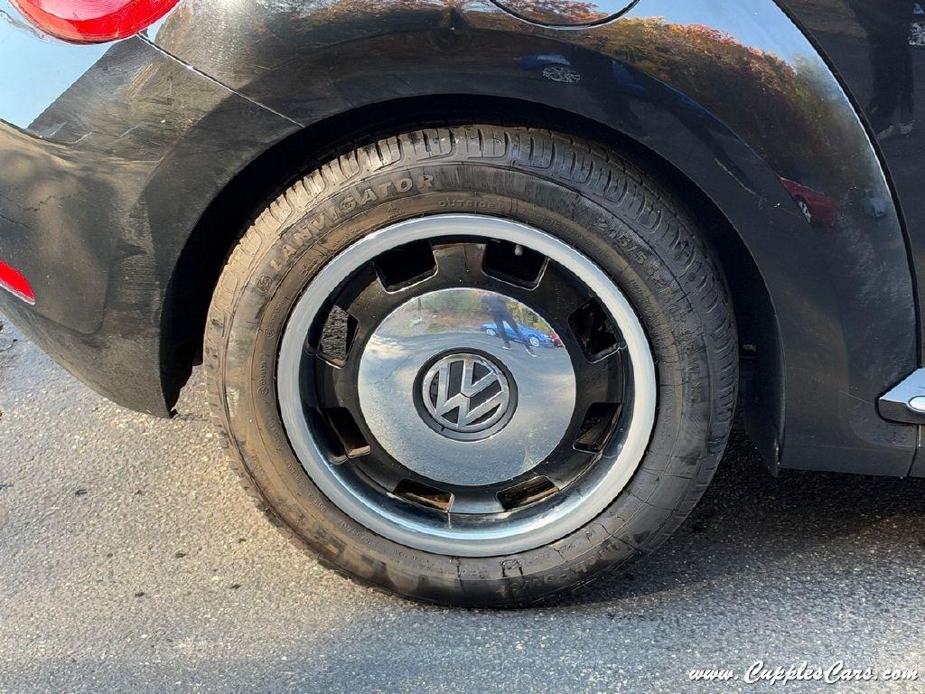 Volkswagen Beetle  2015