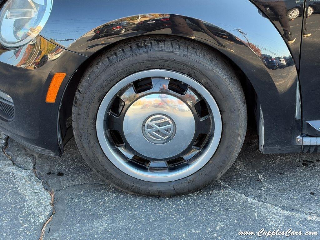 Volkswagen Beetle  2015