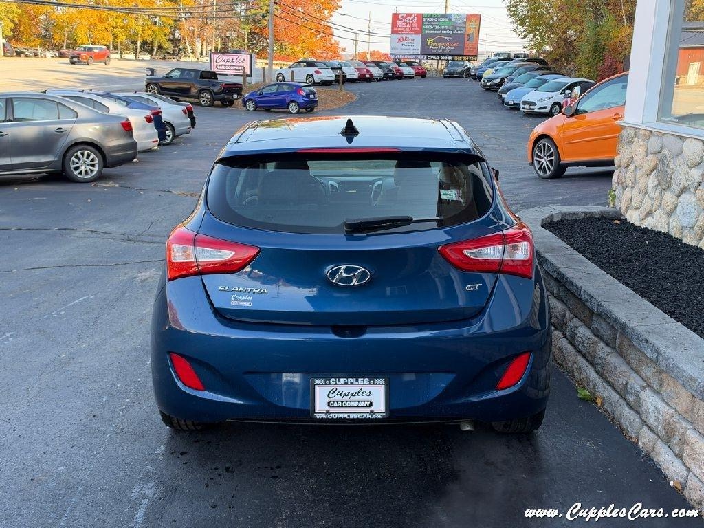 Hyundai Elantra GT  2016