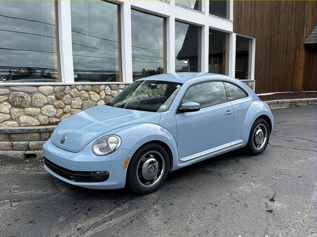 Volkswagen Beetle  2013
