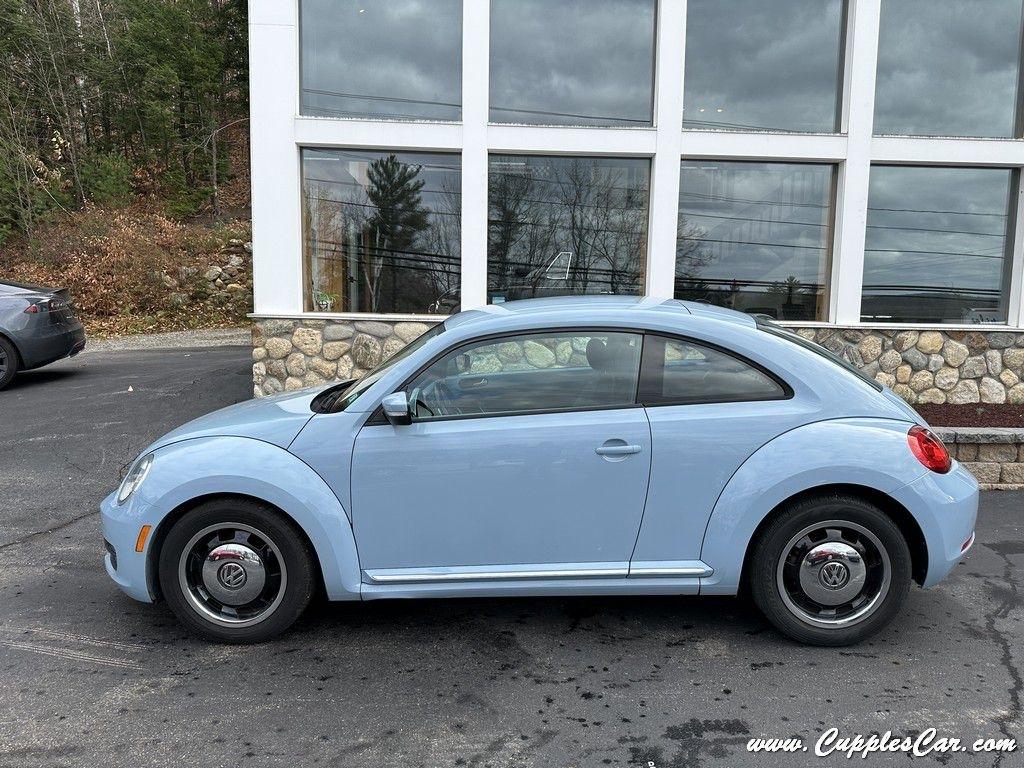 Volkswagen Beetle  2013