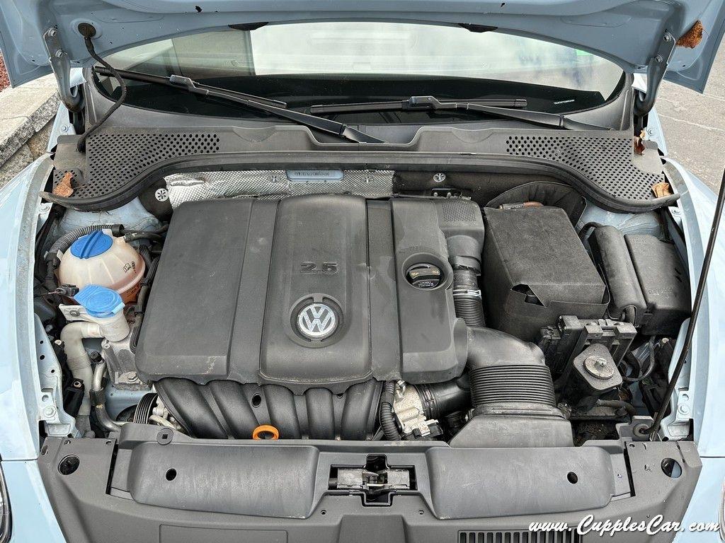 Volkswagen Beetle  2013