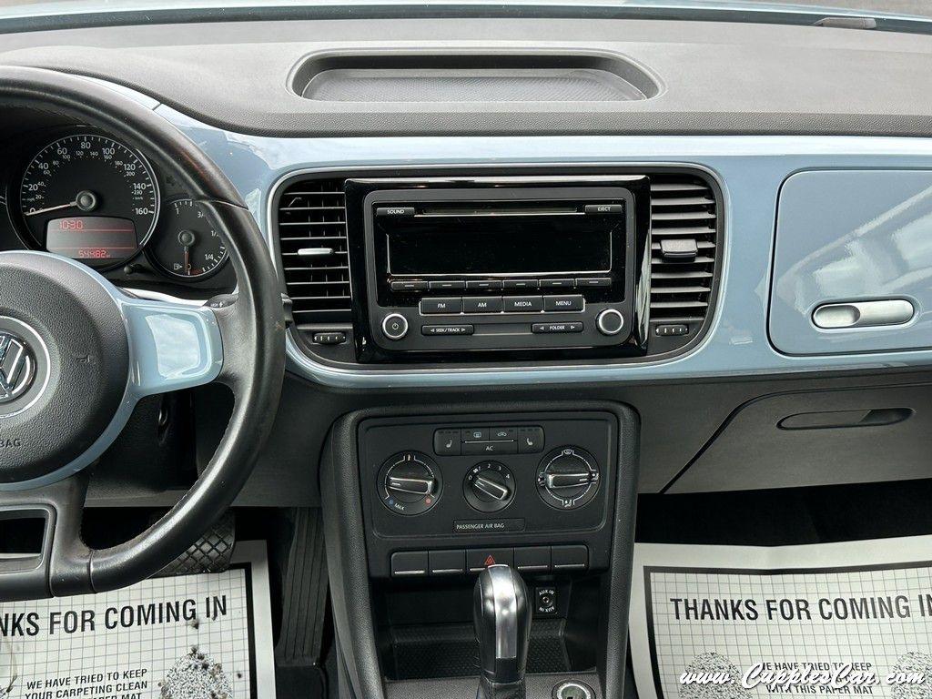 Volkswagen Beetle  2013