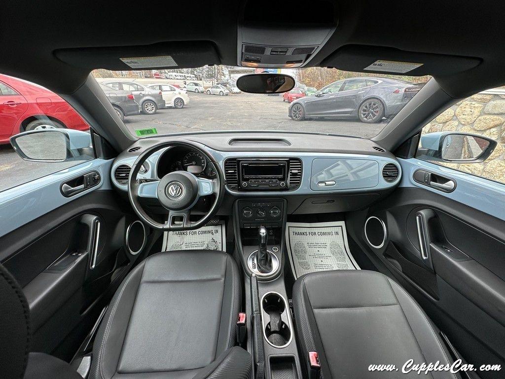 Volkswagen Beetle  2013