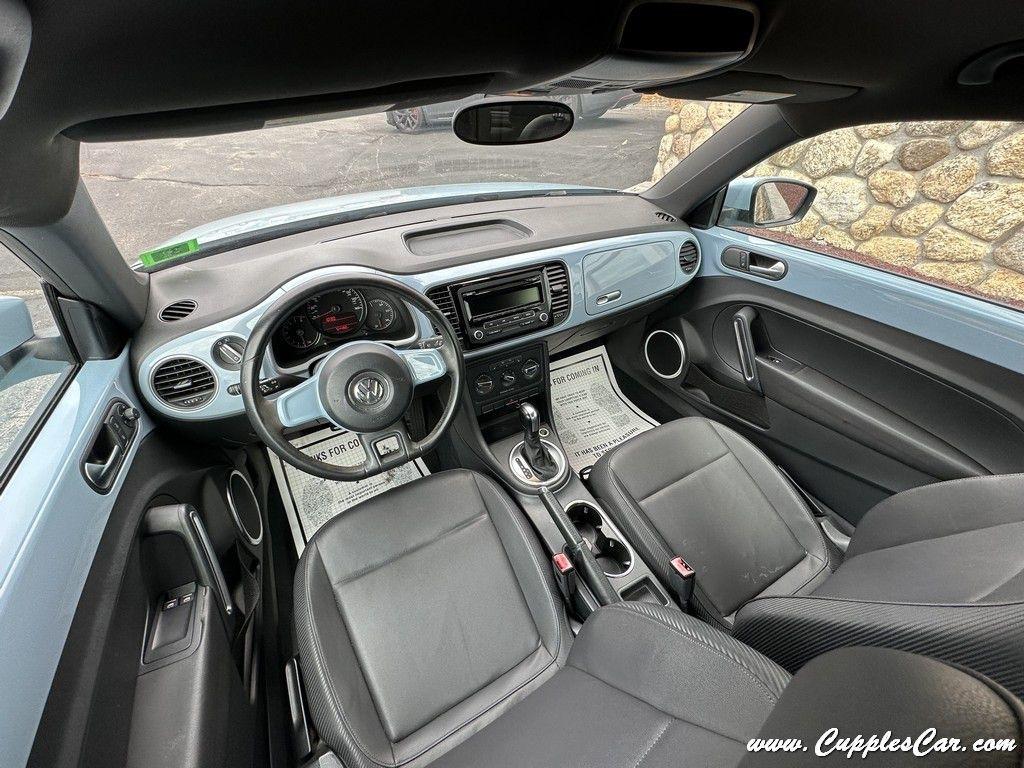 Volkswagen Beetle  2013