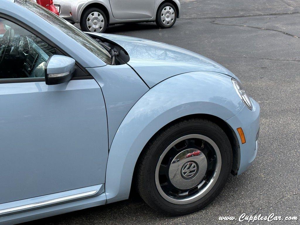 Volkswagen Beetle  2013