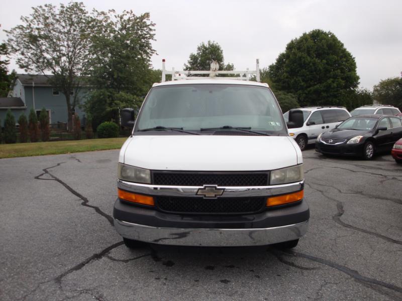 2013 Chevrolet Express 2500 Cargo photo 2