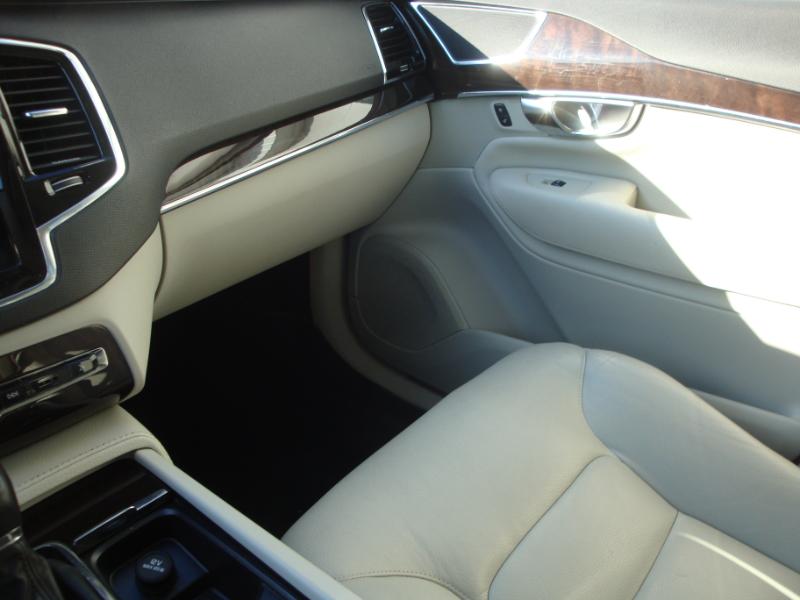 Volvo XC90 T6 Momentum AWD 2016