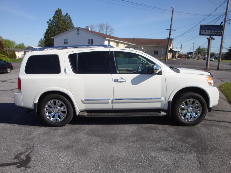 Nissan Armada  2015
