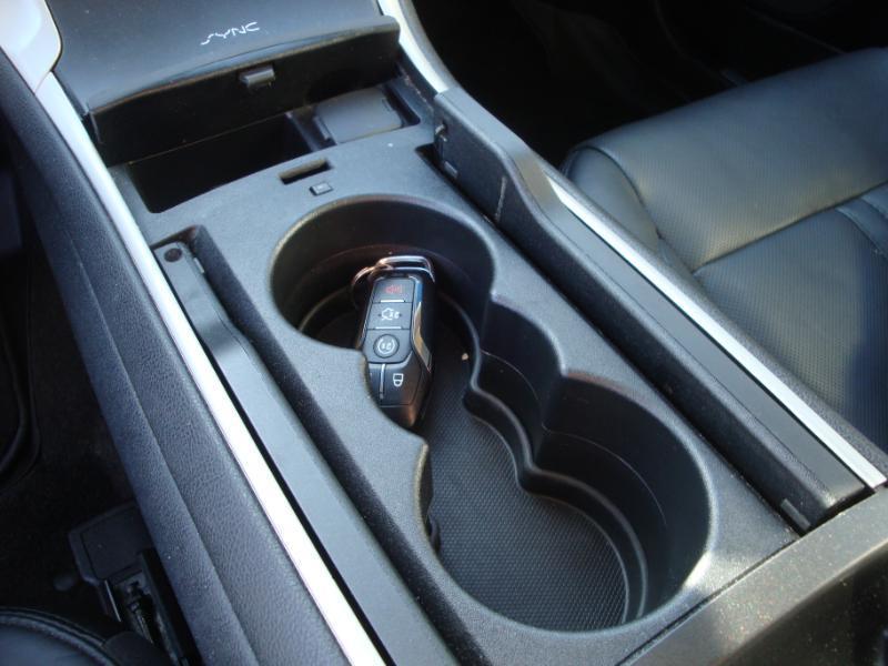 Lincoln MKZ Hybrid Sedan 2015