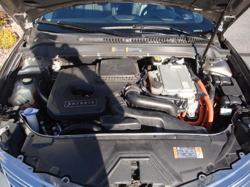 Lincoln MKZ Hybrid Sedan 2015