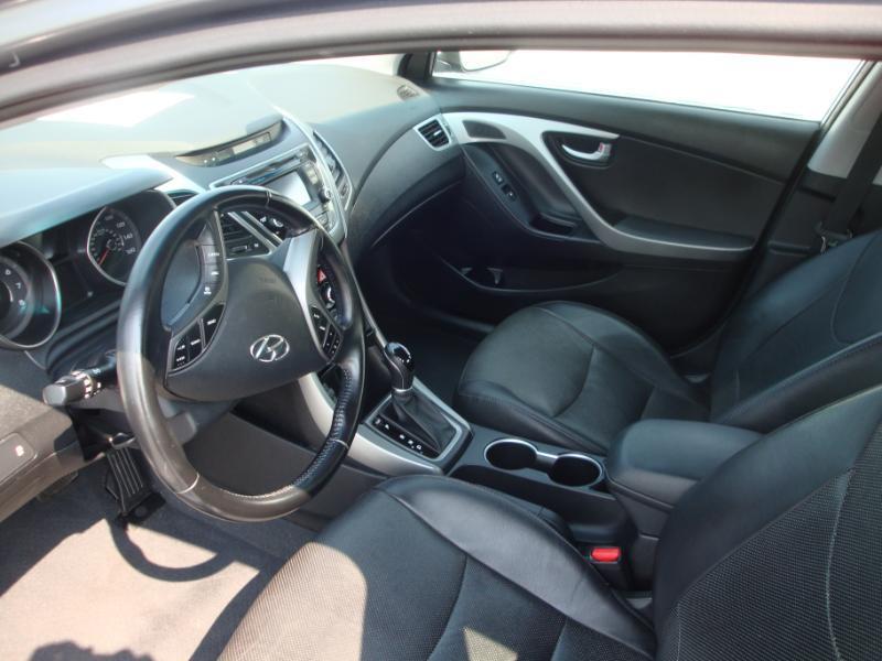 Hyundai Elantra Limited 2015