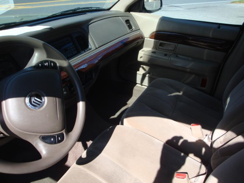 Mercury Grand Marquis GS 2004