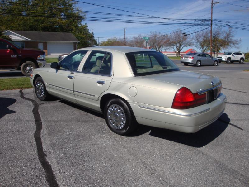 Mercury Grand Marquis GS 2004