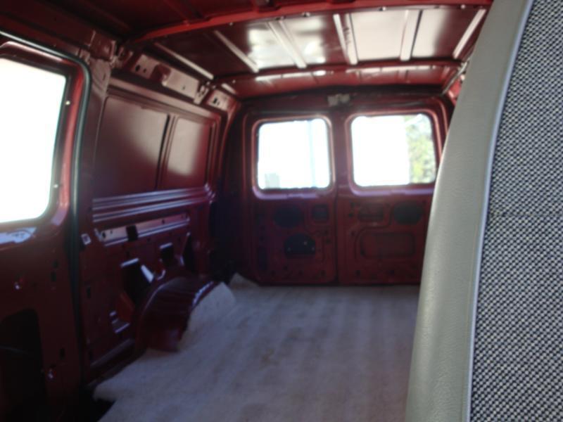Ford Econoline E250 1999