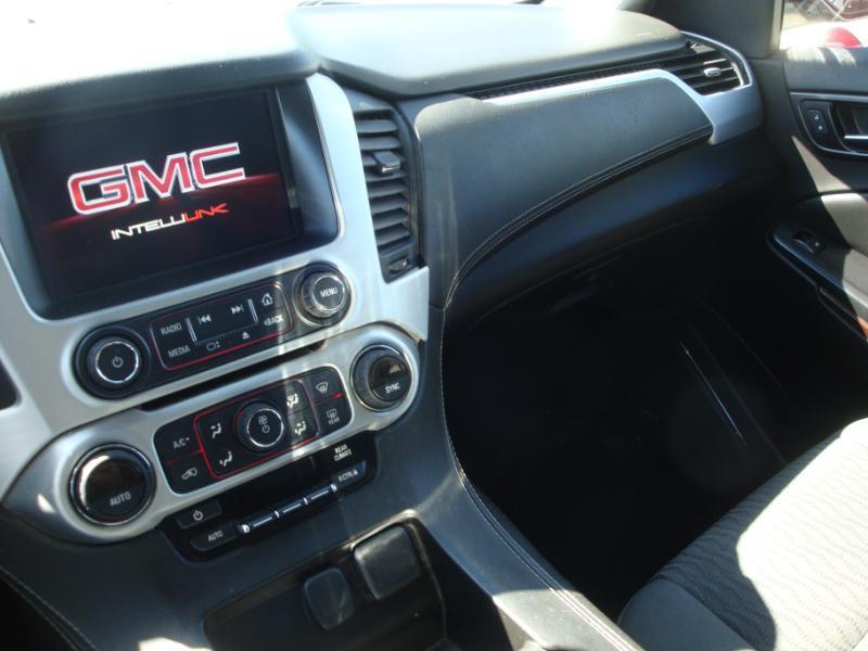 GMC Yukon XL SLE 4WD 2016