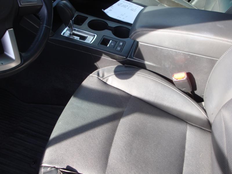 Subaru Outback 2.5i Limited 2015