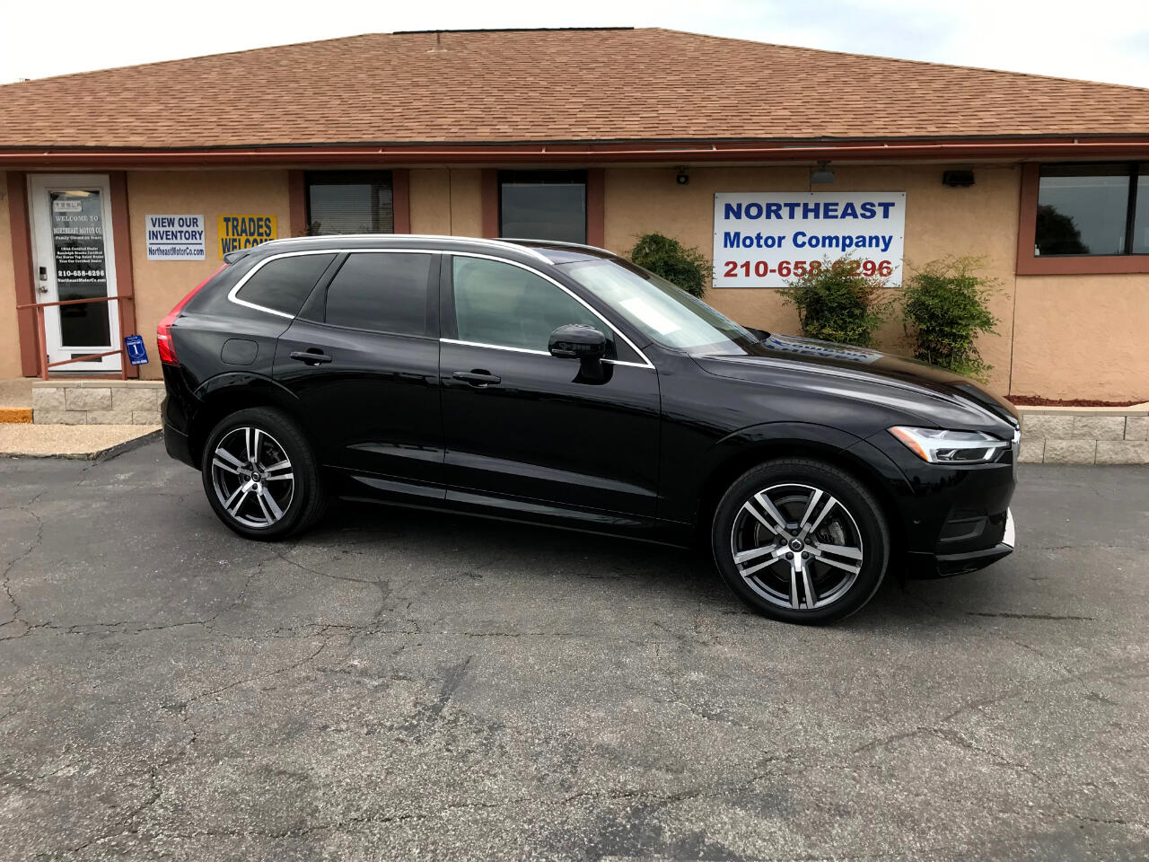 2019 Volvo XC60 T6 Momentum AWD