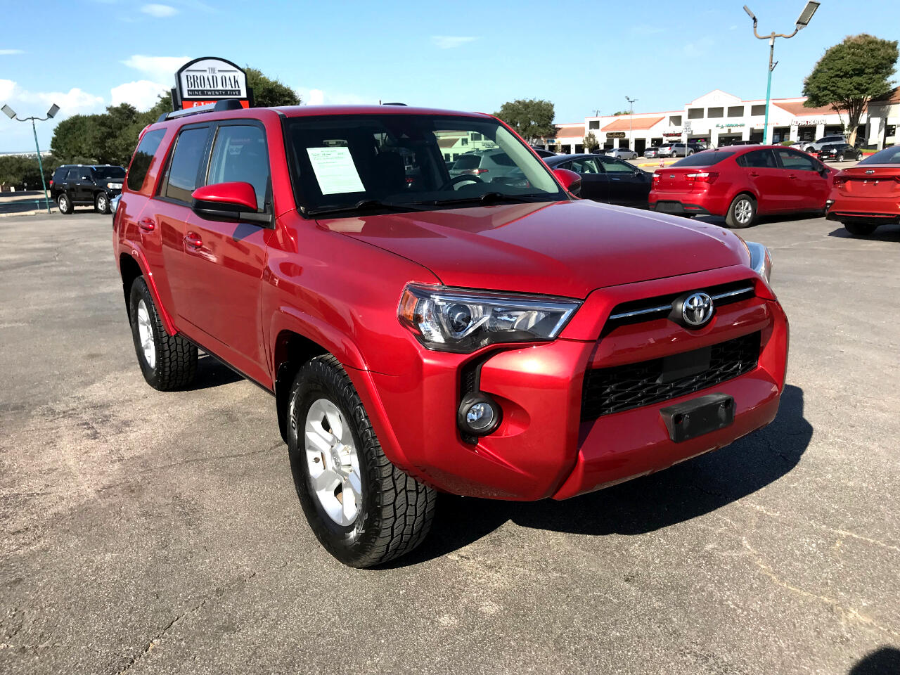 2021 Toyota 4Runner SR5 photo 2