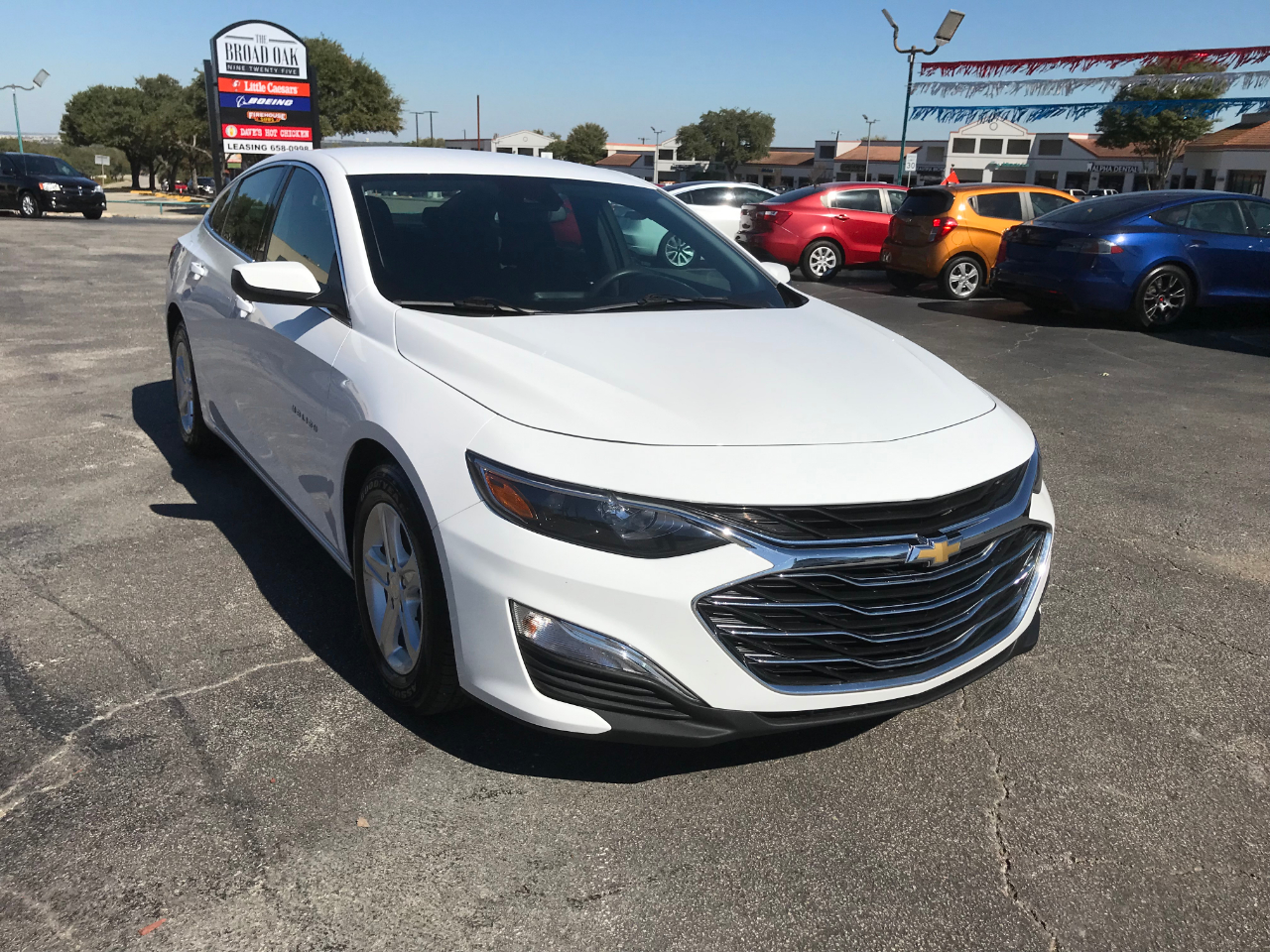 2023 Chevrolet Malibu LS photo 2