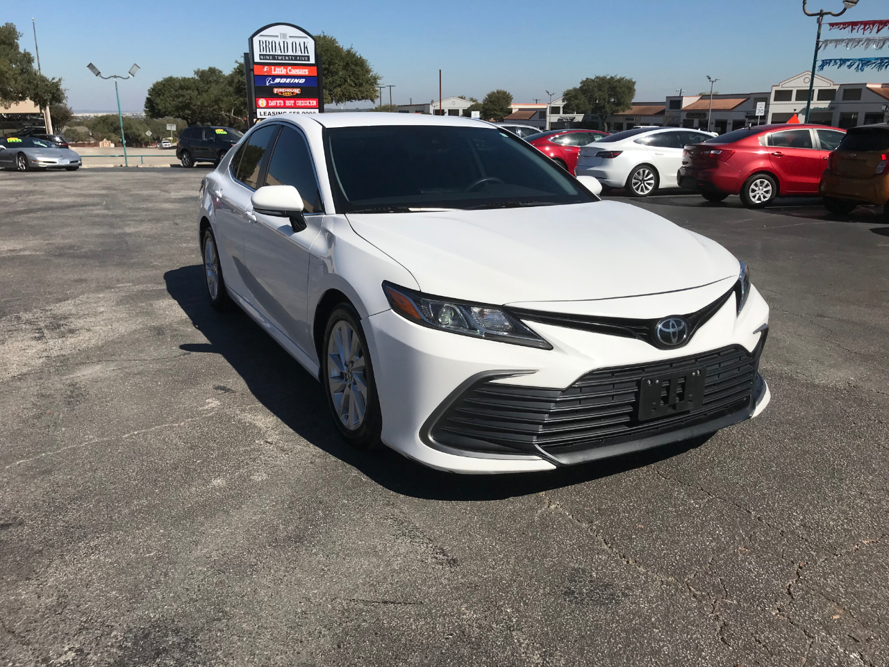 2023 Toyota Camry LE photo 2