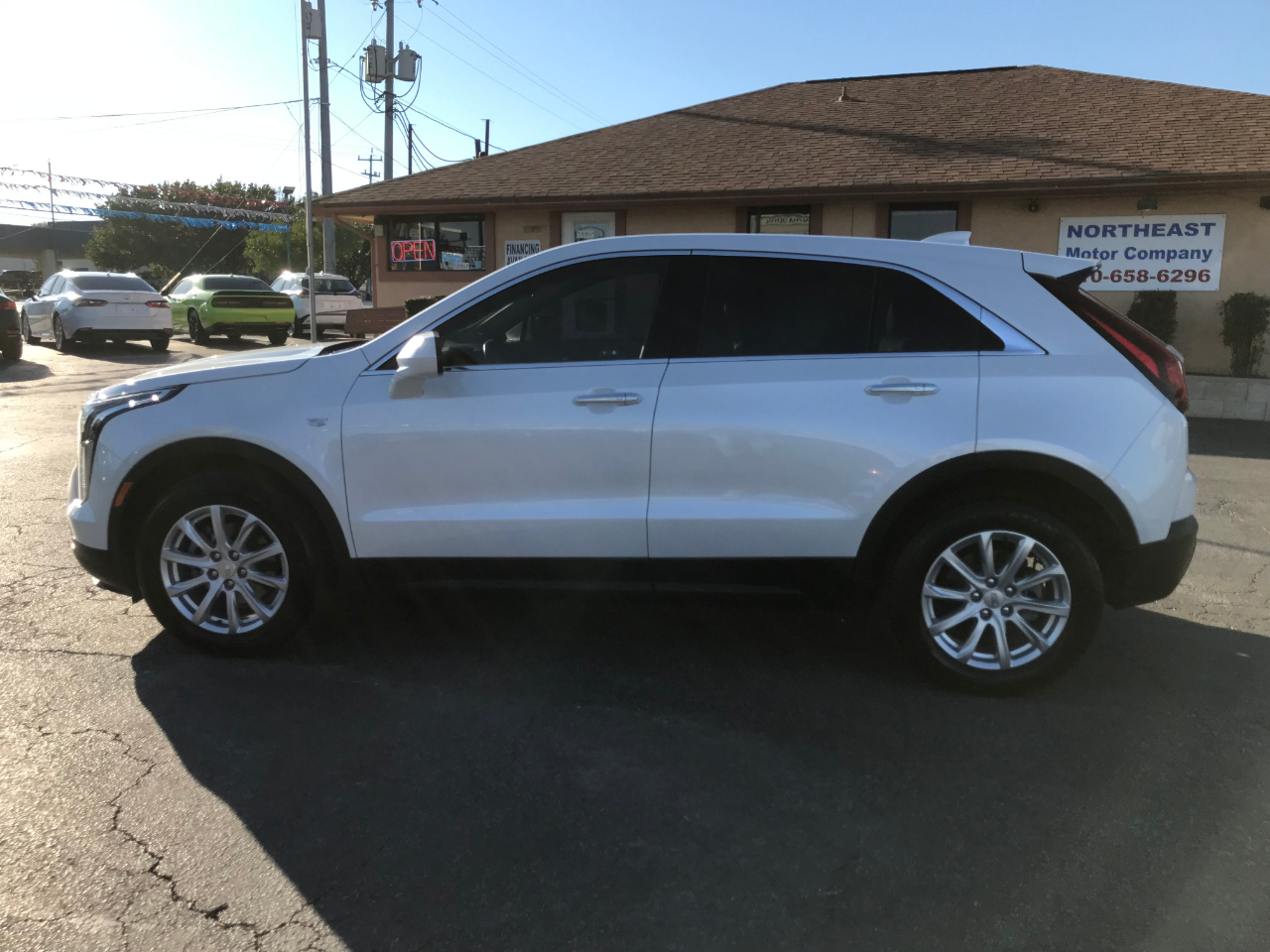 2023 Cadillac XT4 Luxury photo 4