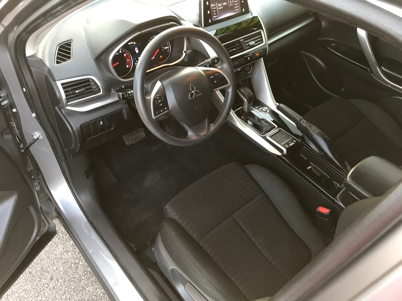 Mitsubishi Eclipse Cross LE AWD 2019