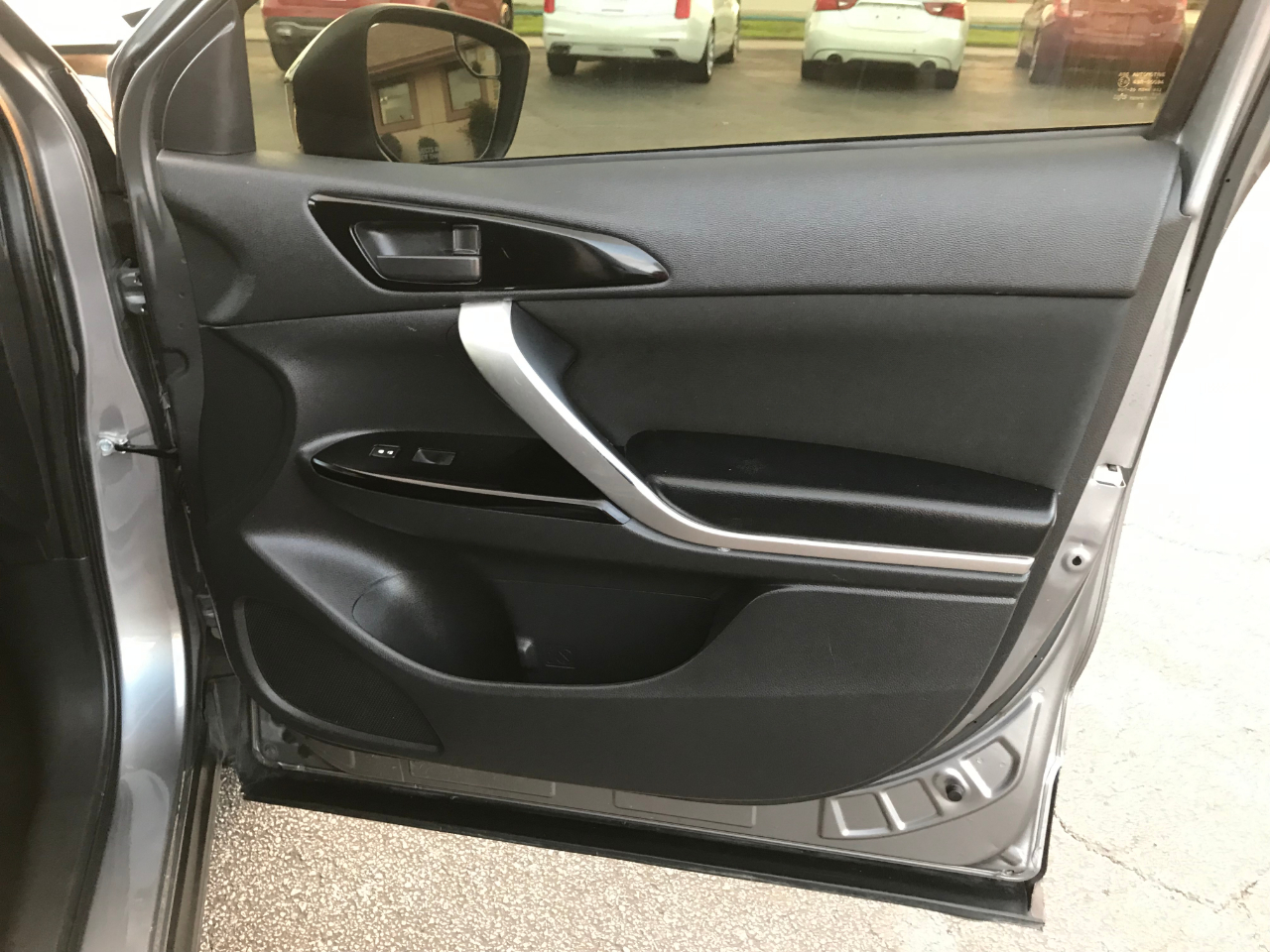 Mitsubishi Eclipse Cross LE AWD 2019