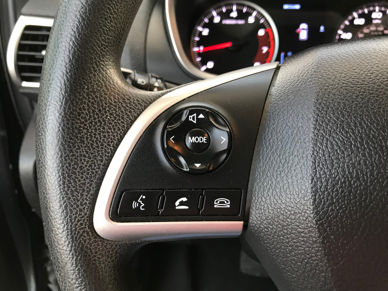 Mitsubishi Eclipse Cross LE AWD 2019